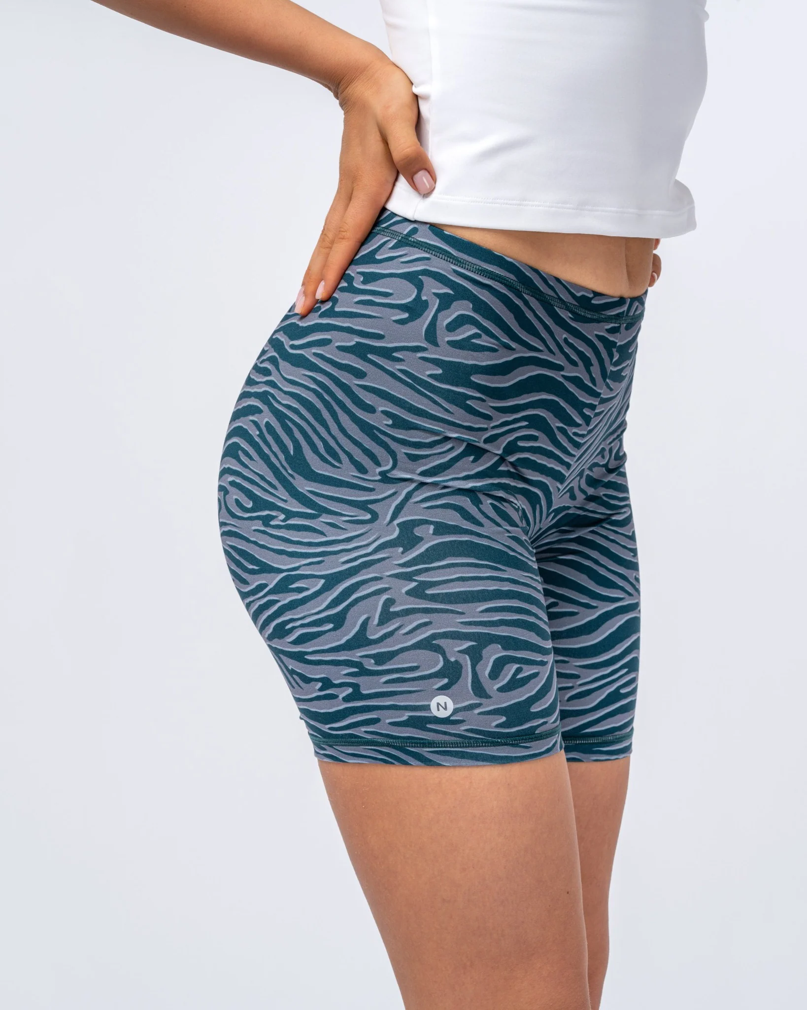 Apex Stripe Shorts - Image 5