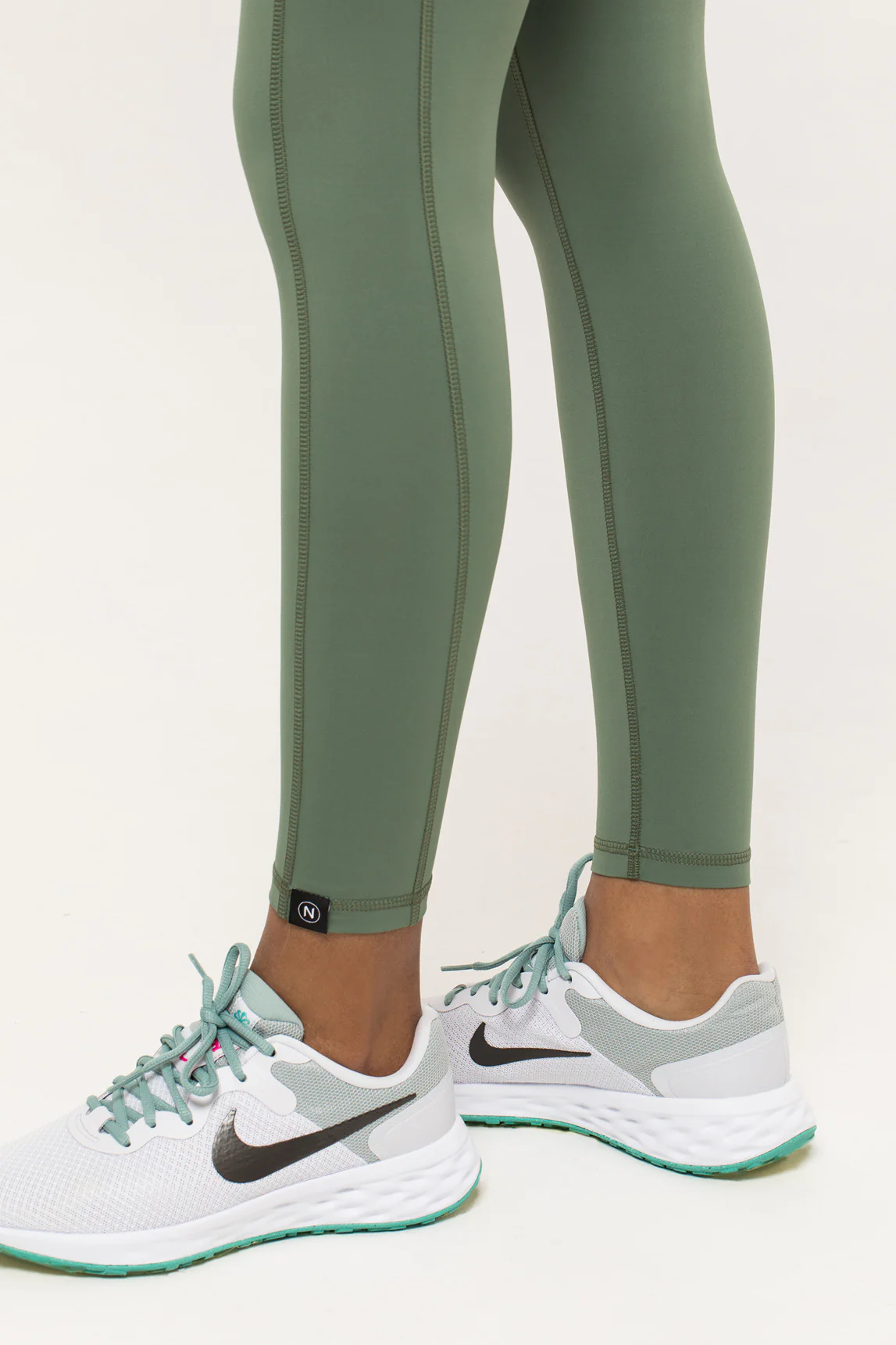 Essential Leggings Khaki - Image 6