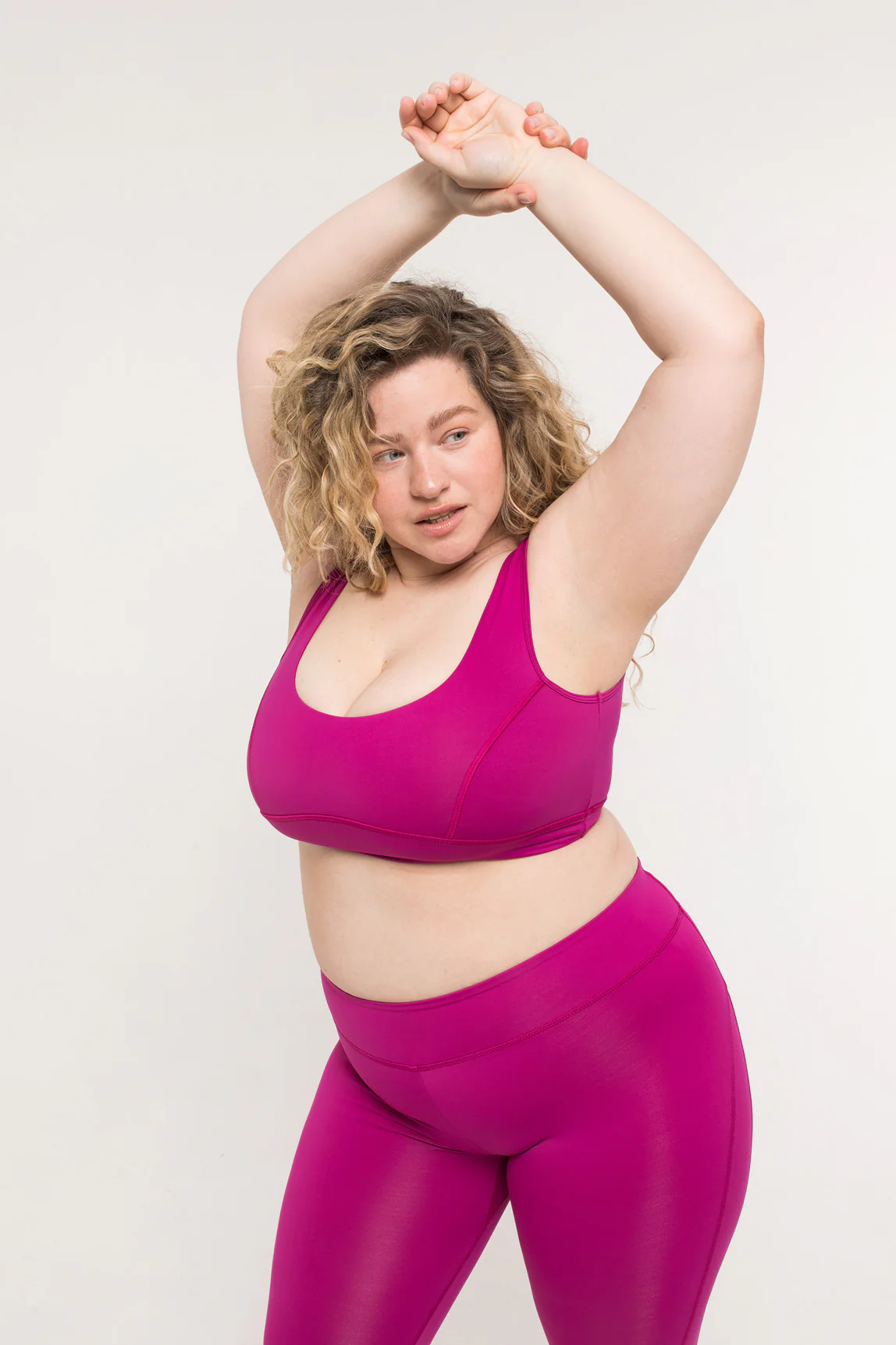 Essential Leggings Pink - Image 6